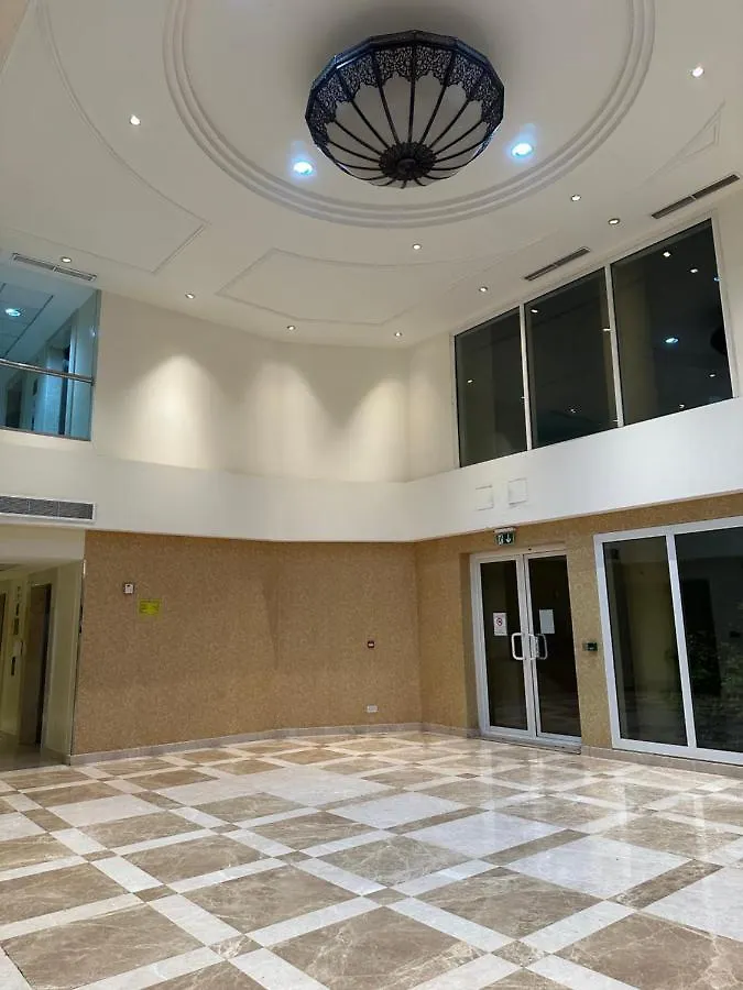 M-01 Center Residence Building Dubai Apartment